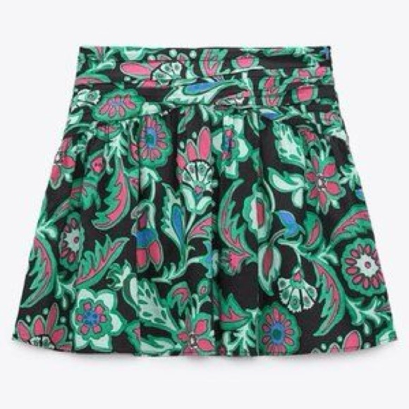 🦋 Bloggers Favorite 🦋 NWT Zara Floral Print Linen Blend Mini Skirt - Picture 8 of 12